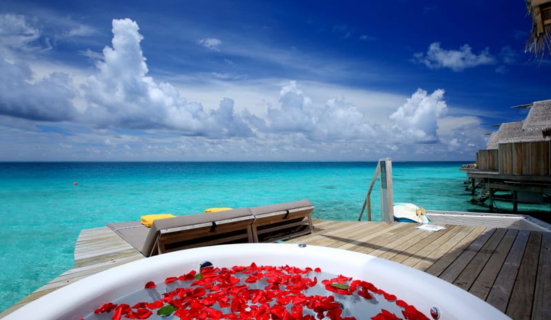 Centara Ras Fushi Resort & Spa-Premium Deluxe Spa Water Villa 3_6698